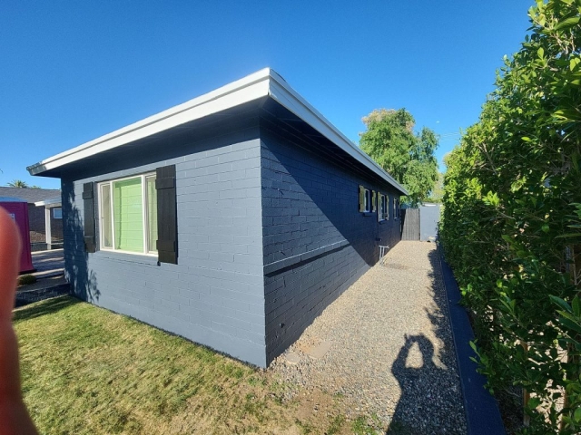 12-Apr-19-2024-04_56pm-tQas Vinyl Exterior Painting in Phoenix