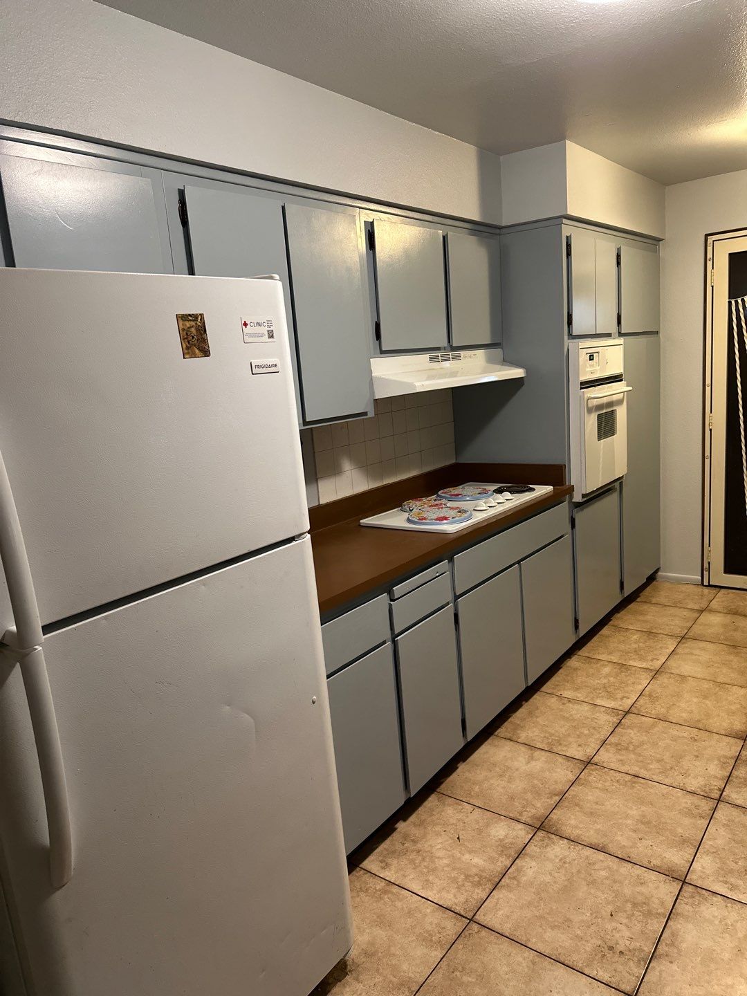 Cabinet Painting Project: E Cairo Dr • Tempe, AZ 4 Cabinet Painting Project in E Cairo Dr. Tempe, AZ